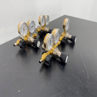 Lot Of Pressure Regulators  - Quantity 4 image 0